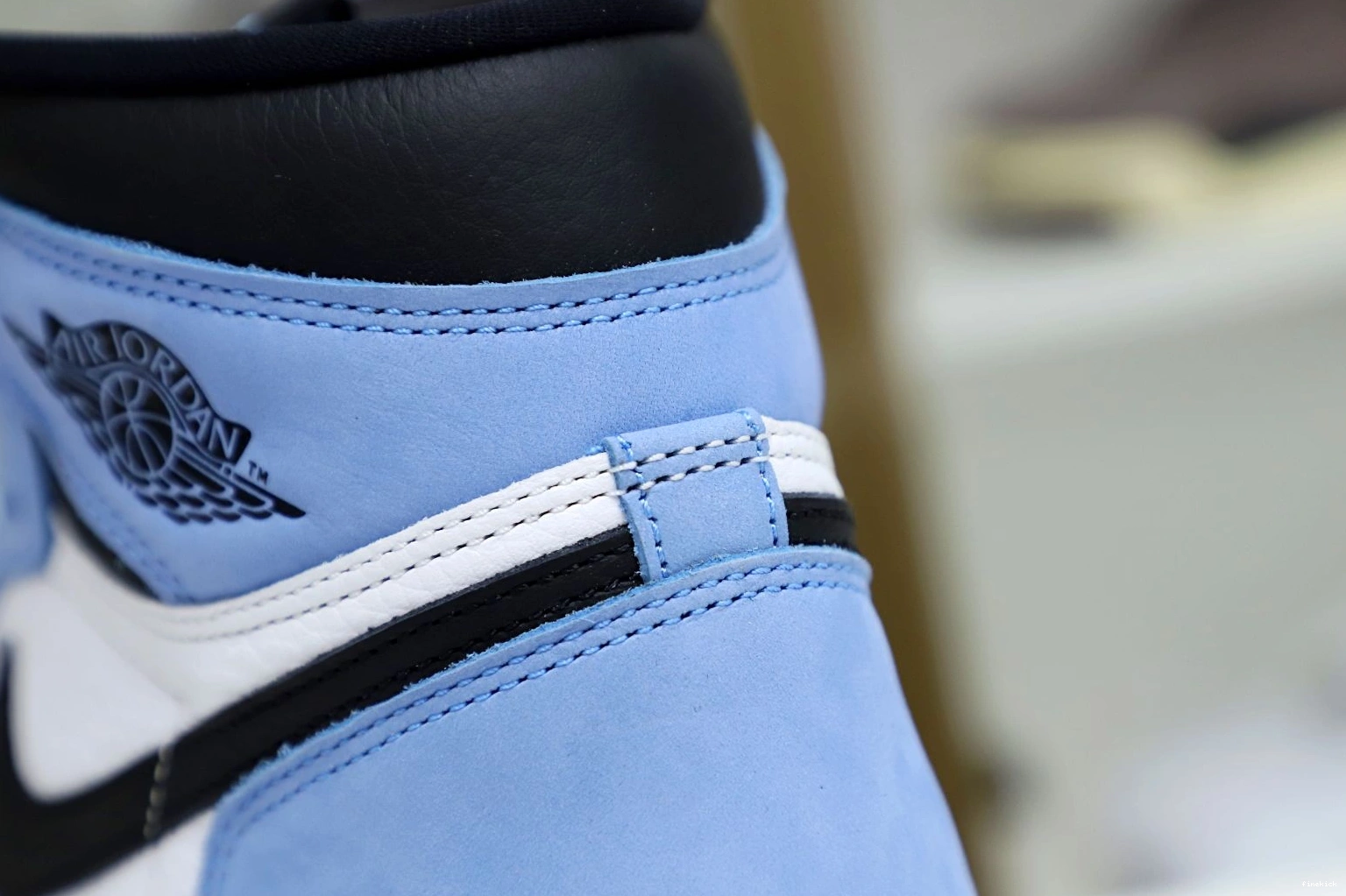 1 AIR JORDAN OG HIGH 'UNIVERSITY RETRO 0720